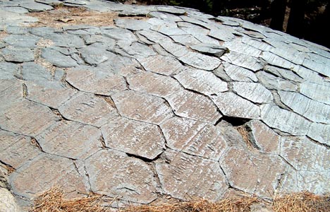 Postpile top