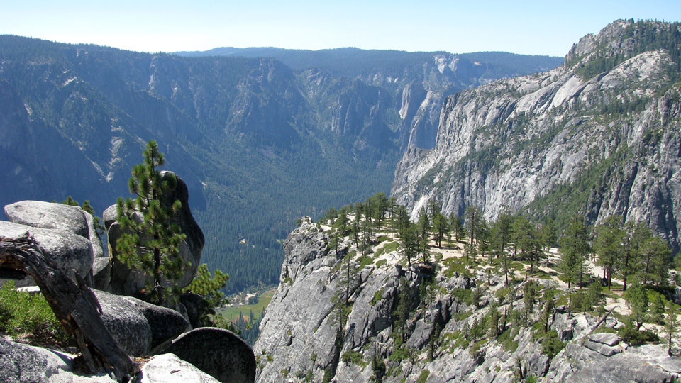 Looking out Yosemite Point