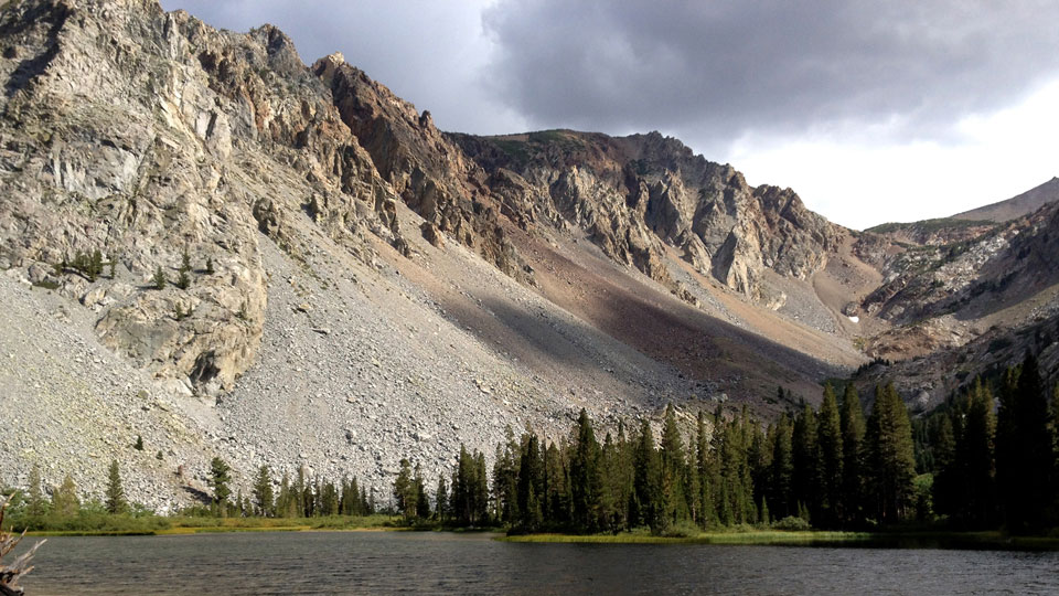 Another shot of the peaks